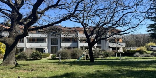 Appartamento con ingresso indipendente in complesso residenziale – Prosecco, Trieste, Italy